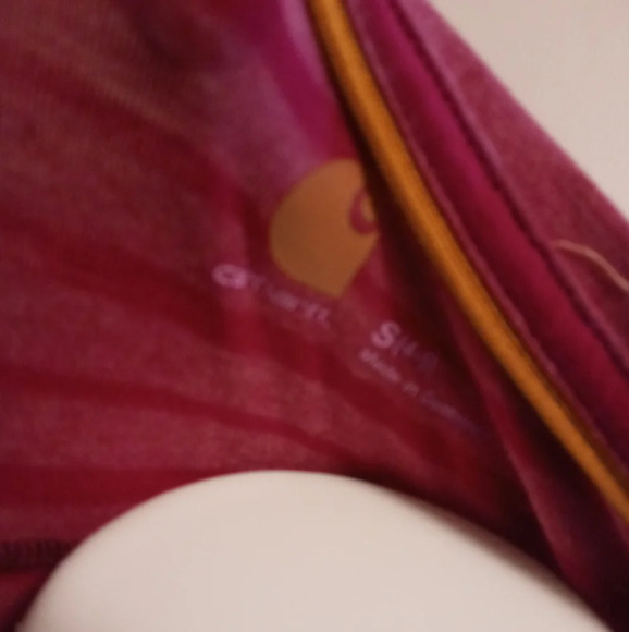 NWOT Carhartt pink vneck shirt - Picture 4 of 7